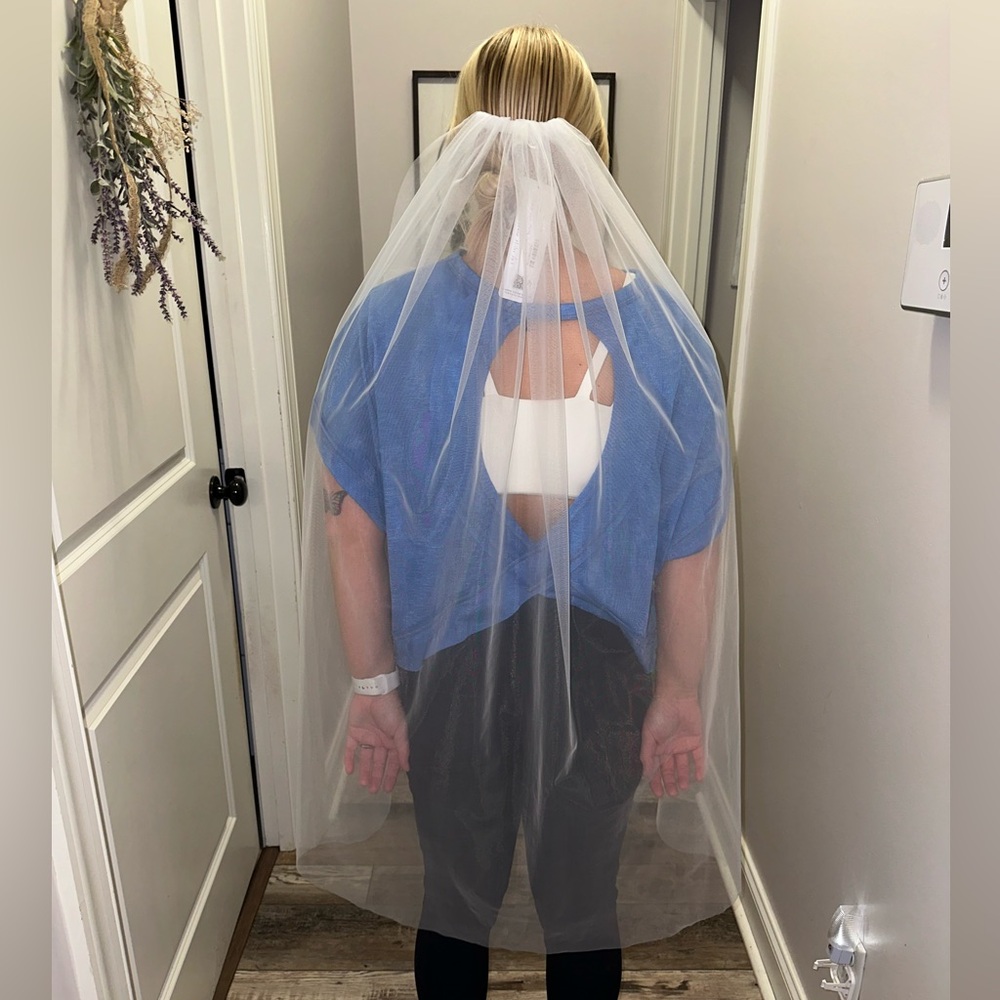 Wedding veil. Never used
